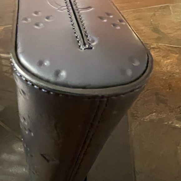 CHRISTIAN LOUBOUTIN 
Calfskin Bench Medium Reporter Navy - Picture 12 of 14